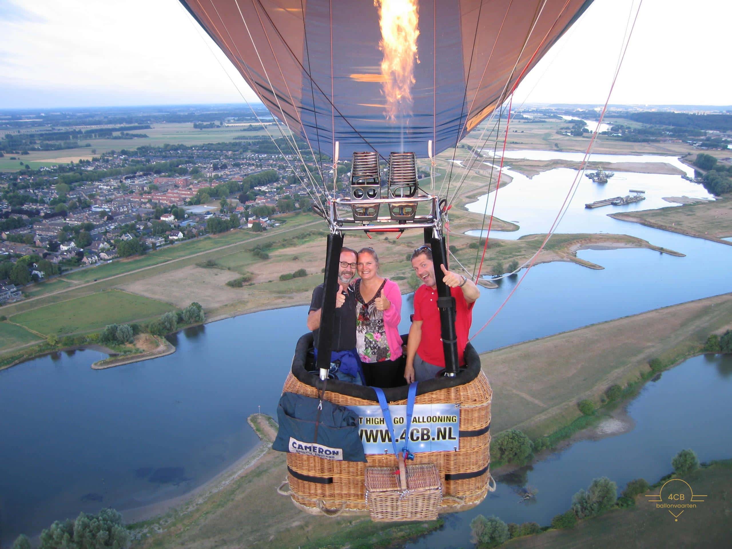 priveballonvaarten, unieke foto, in de lucht foto, selfie maken, heteluchtballon
